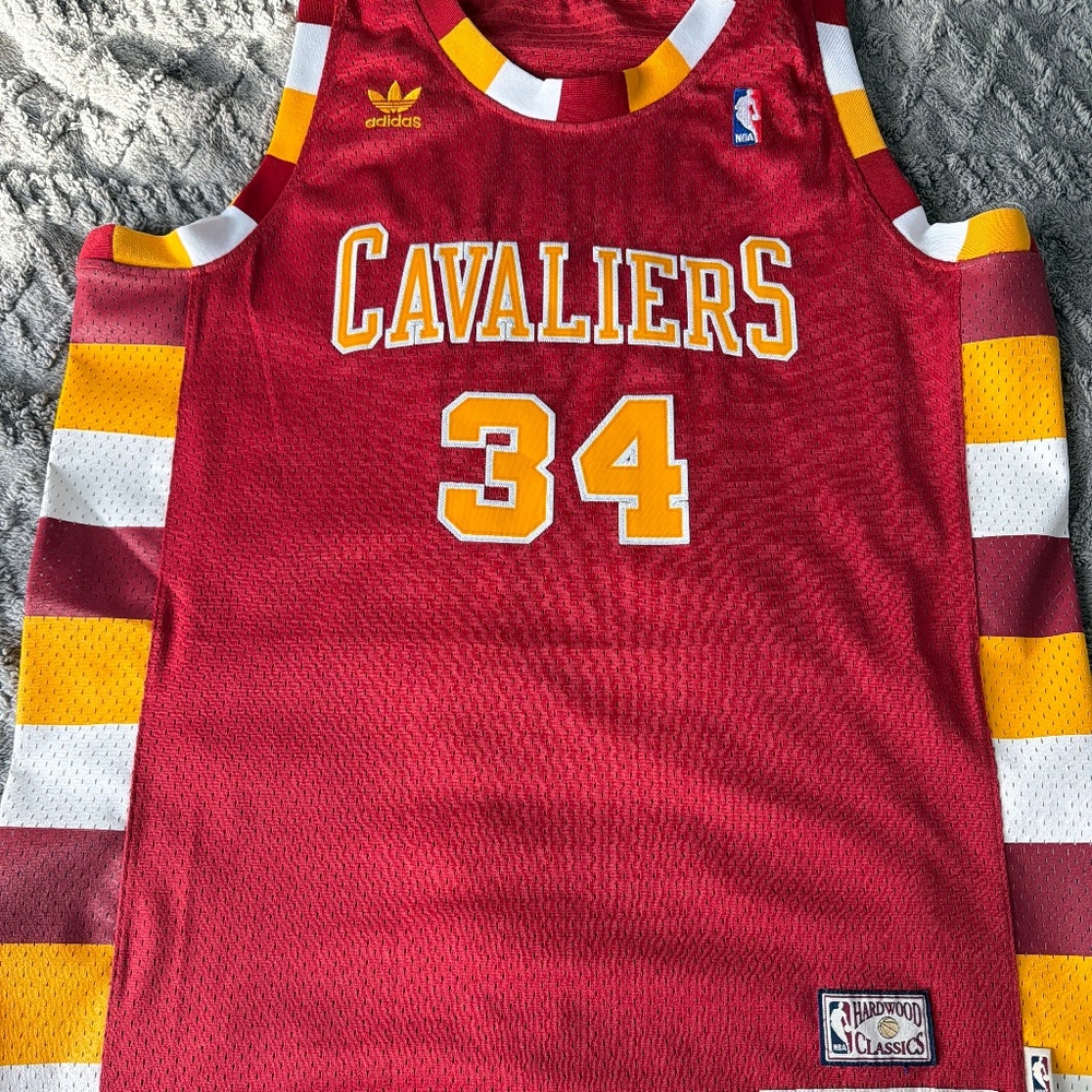 Adidas Retro Cavs Jersey